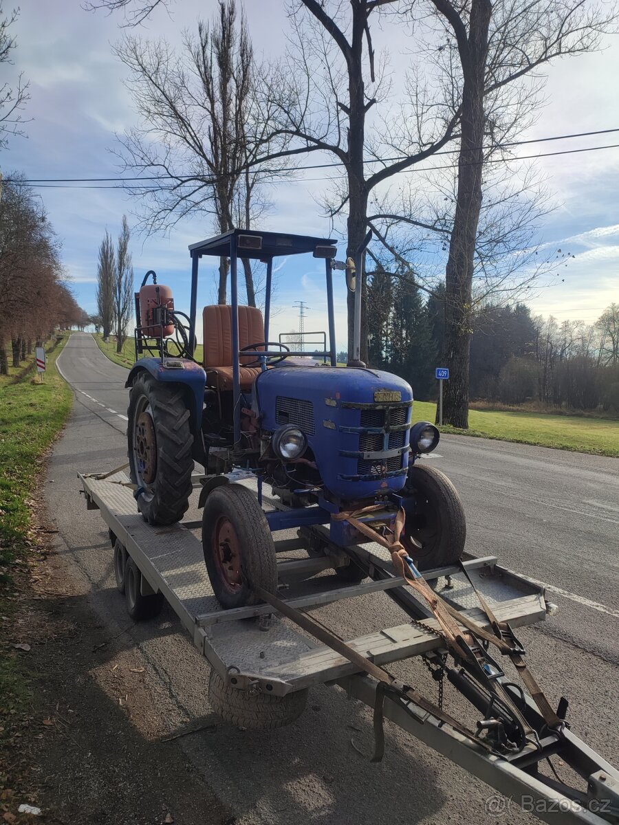 Koupím díly na traktor fahr guldner D131W