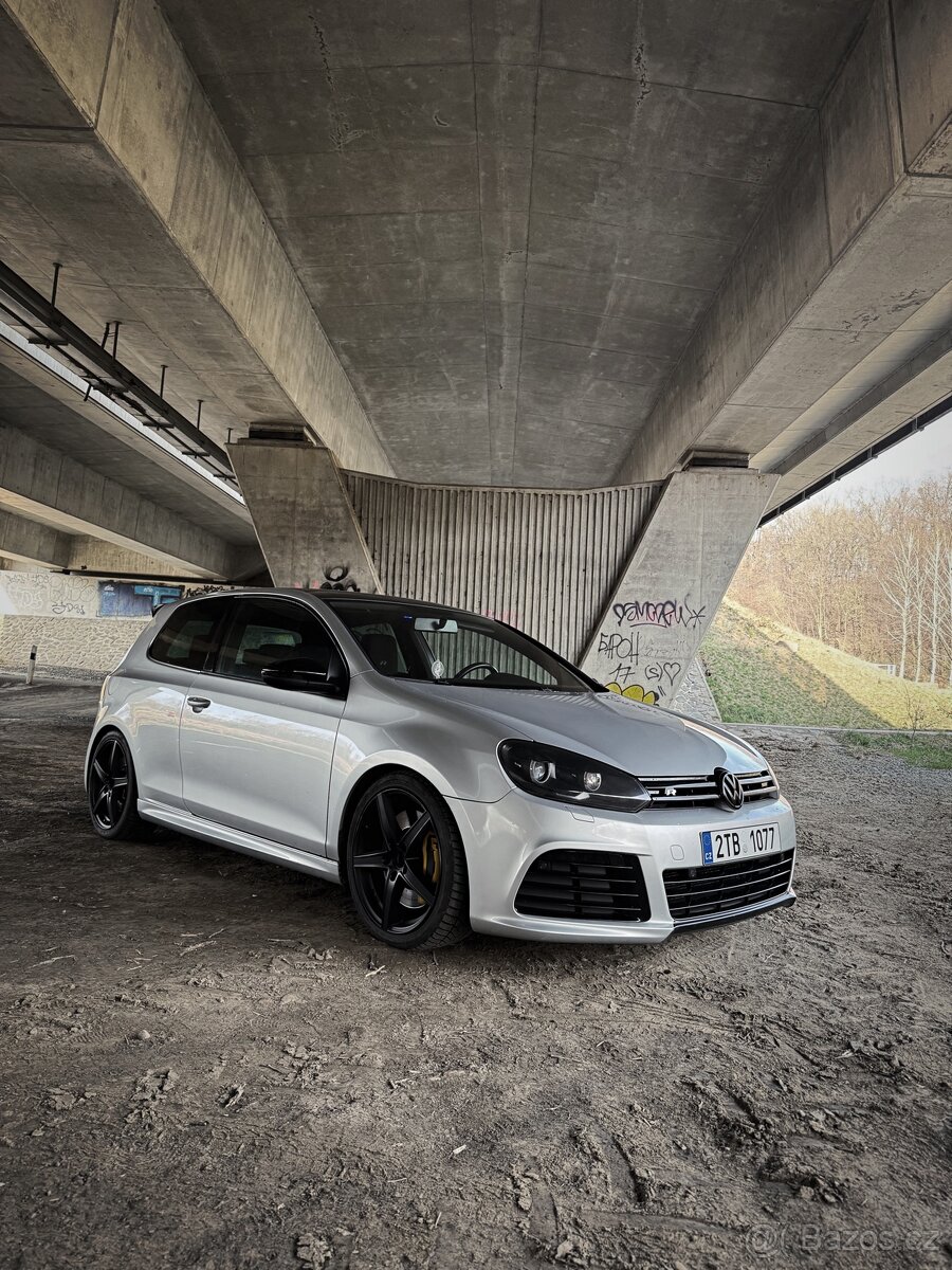 VW Golf 6R