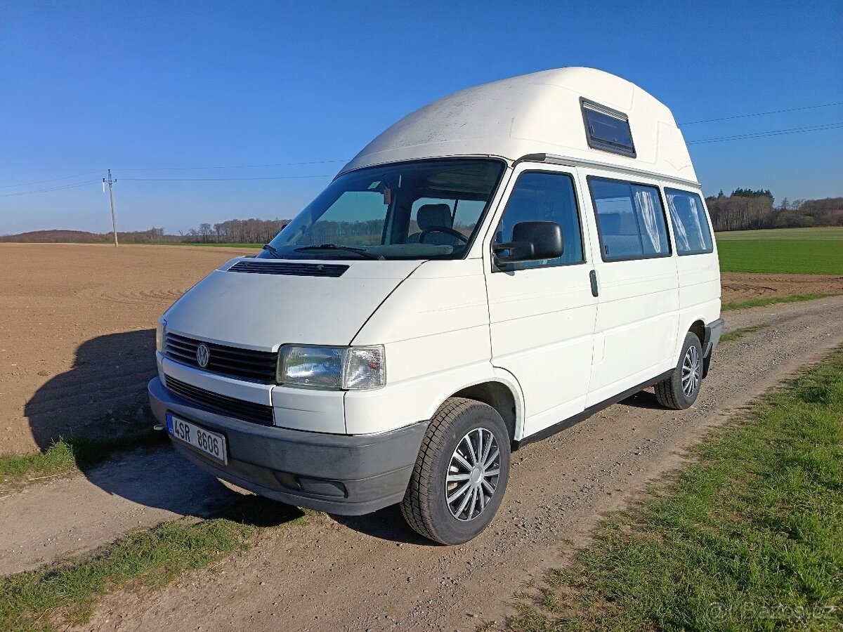 Volkswagen Multivan 2,4L obytný