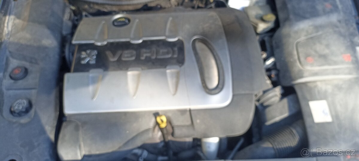 Peugeot 607