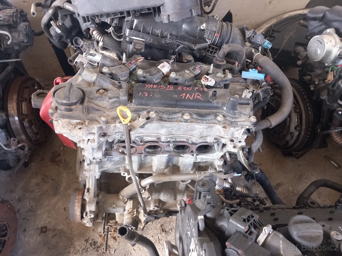 Motor Toyota Jaris 3