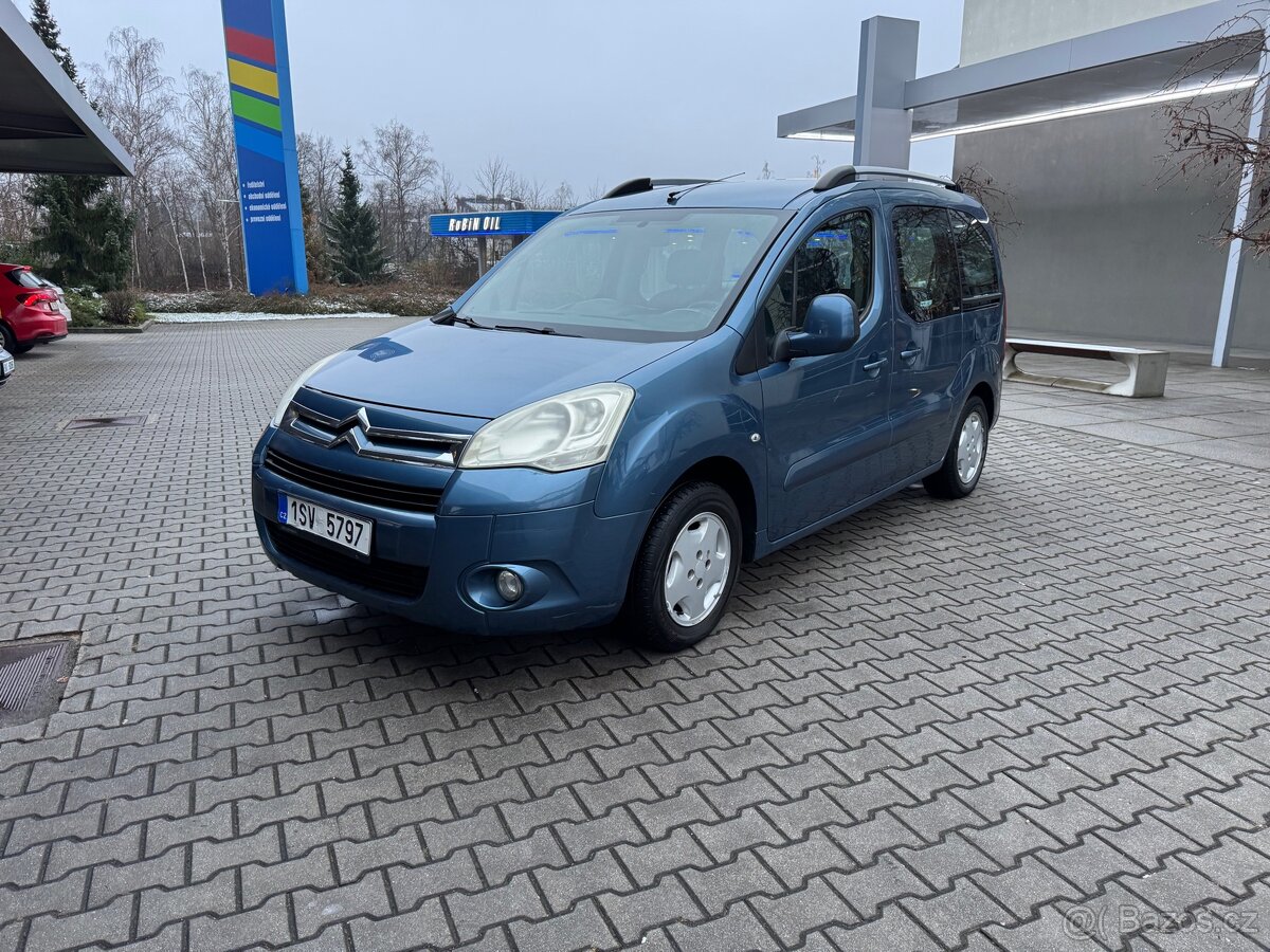 Citroën Berlingo, 1.6 68kW, 5 míst, tažné, 2.maj., ČR