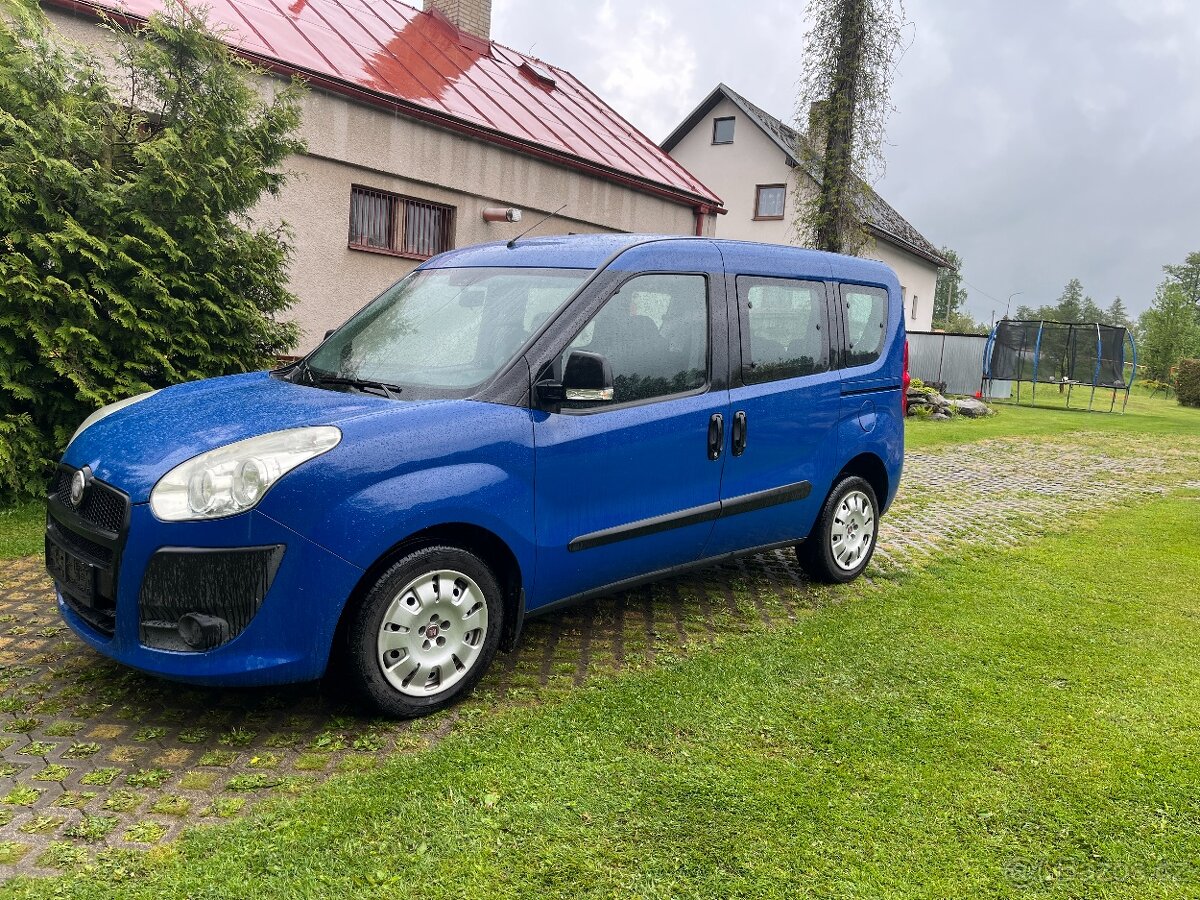 FIAT DOBLO 1.4i 7 MIST
