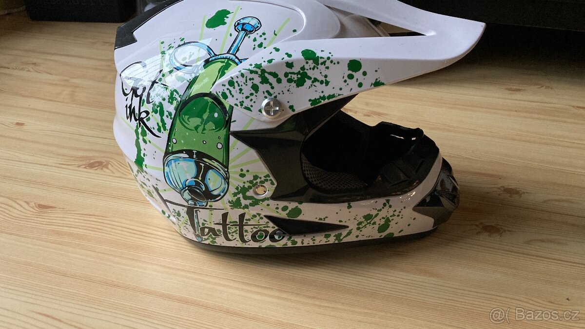Motokrosová,enduro helma