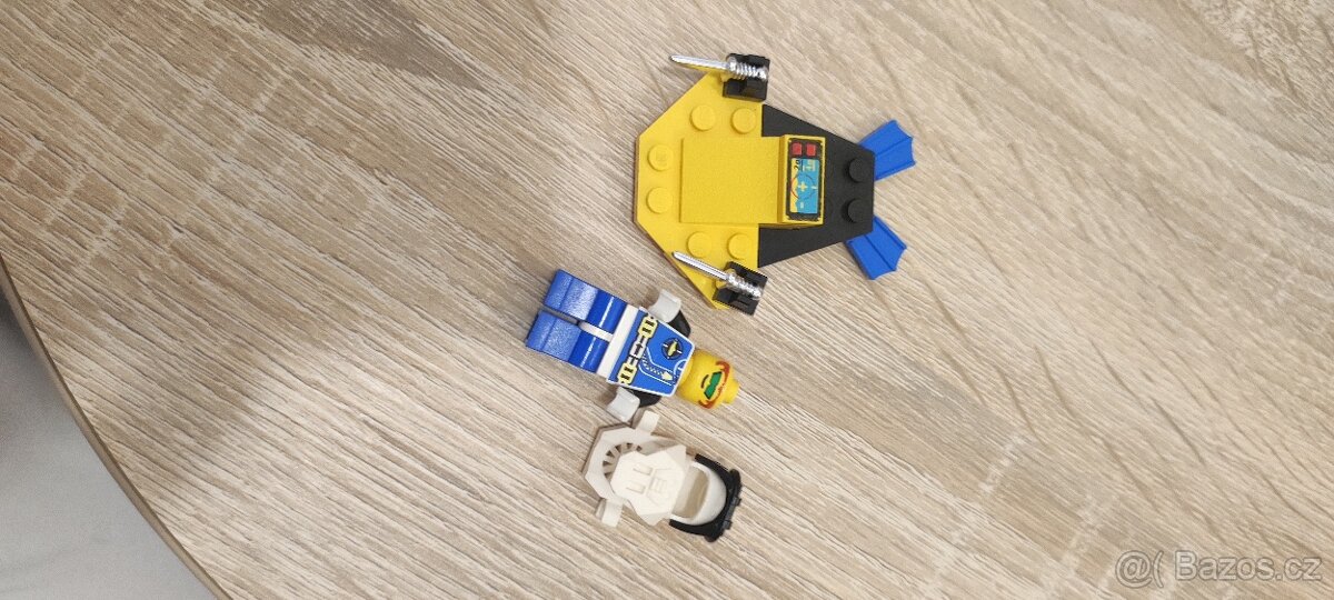 Prodám Lego 1806 Underwater Scooter polybag