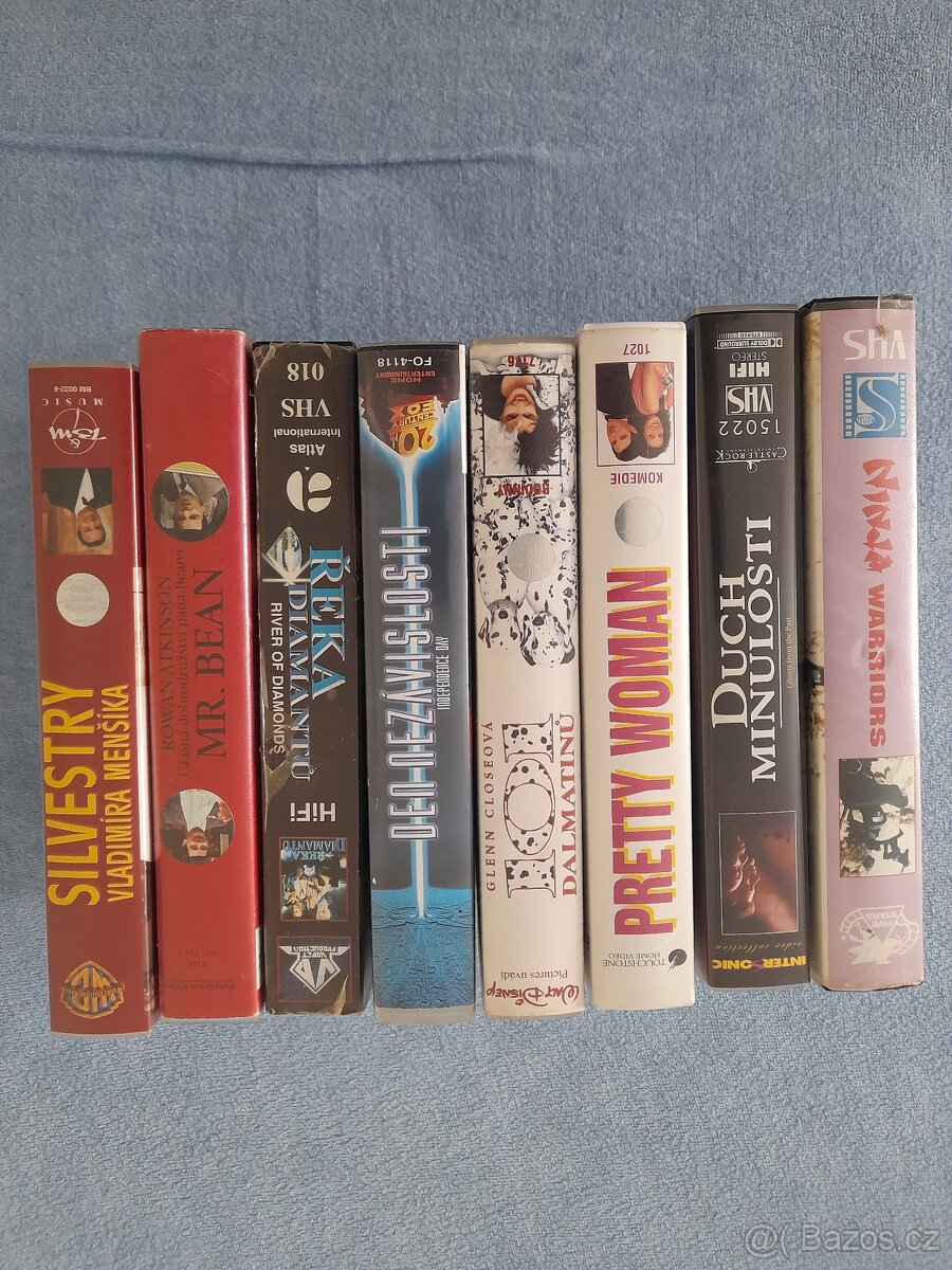 Staré VHS kazety