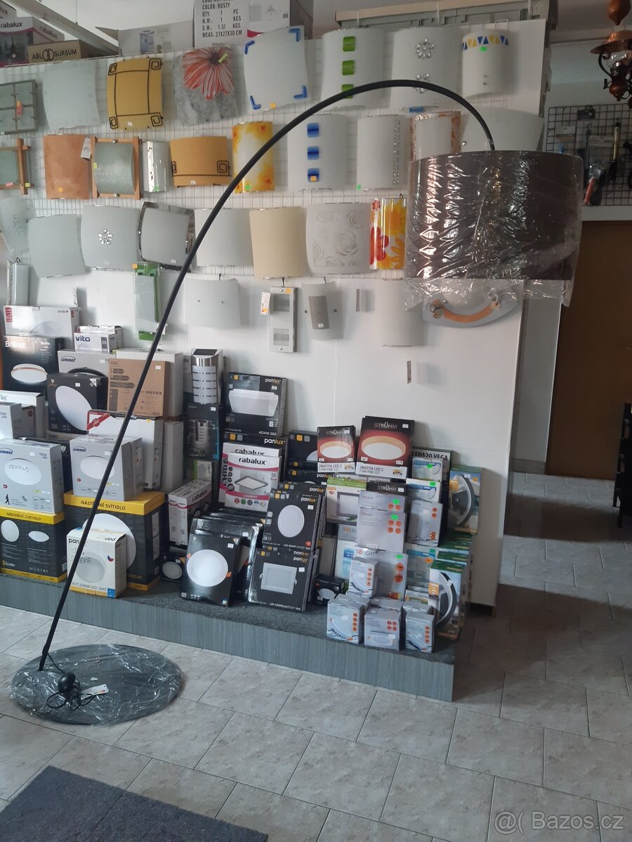 lampa do obýváku nebo do haly