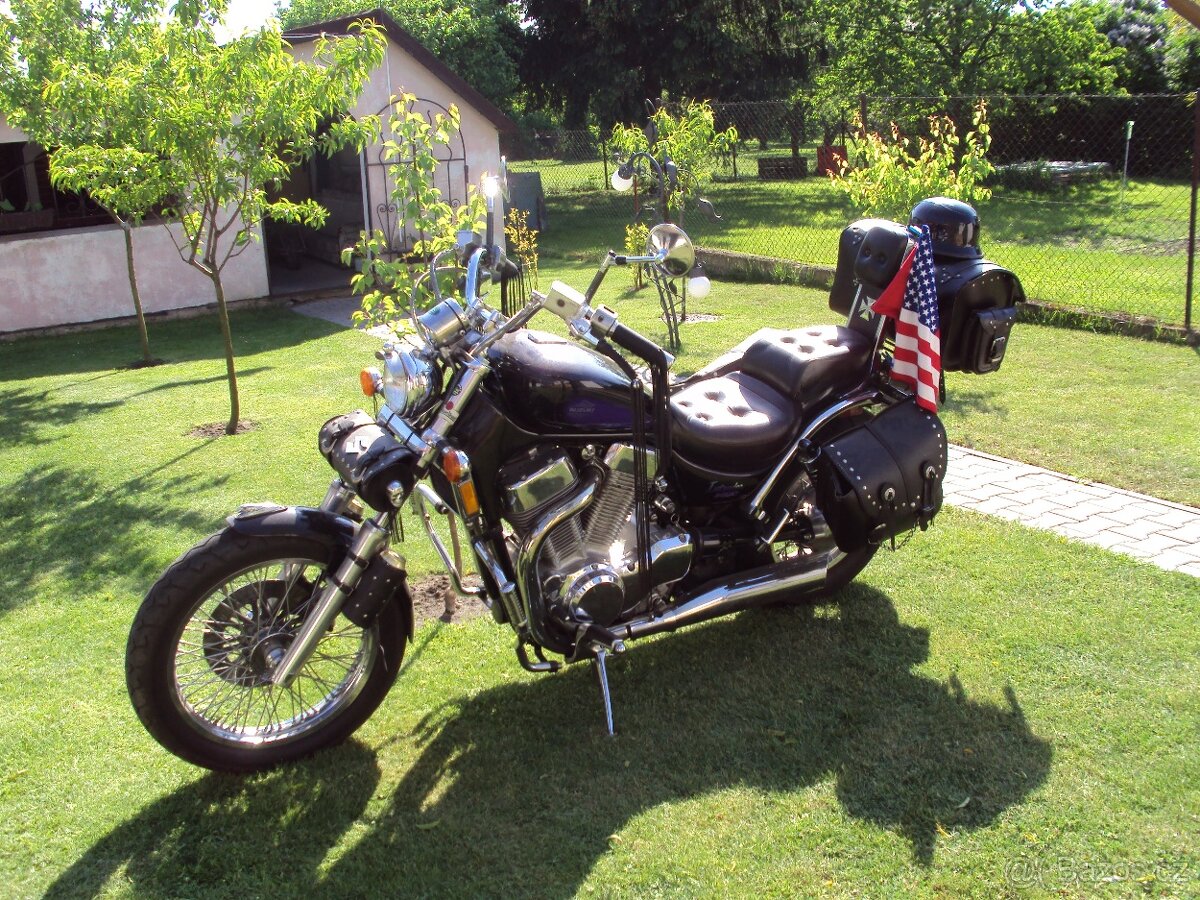 Prodám Suzuki vs 1400 intruder