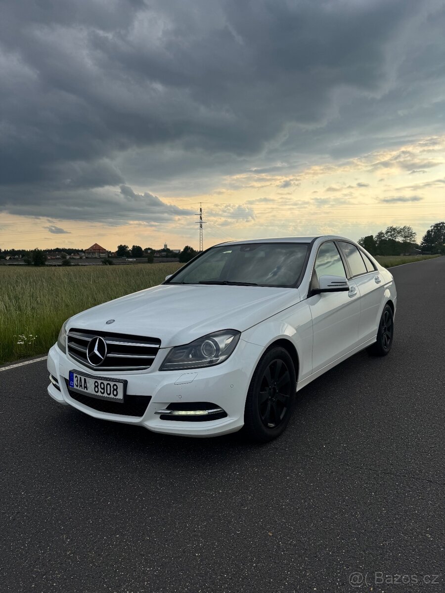 Mercedes-Benz W204 2012