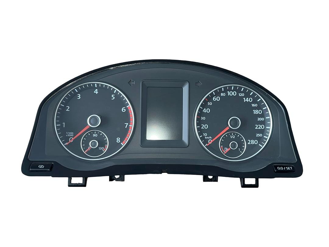 Budíky benzínové 1K8920871 VW Scirocco 3 r.v. 2010