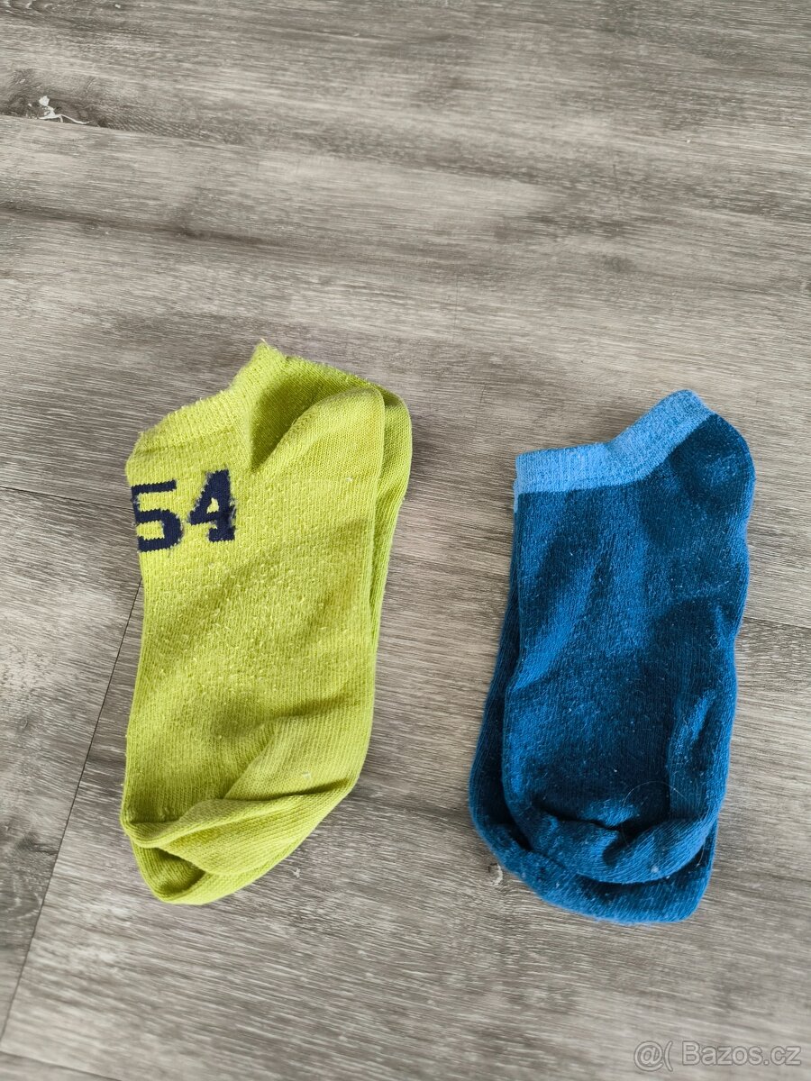 Kotníkové ponožky vel. 23-26