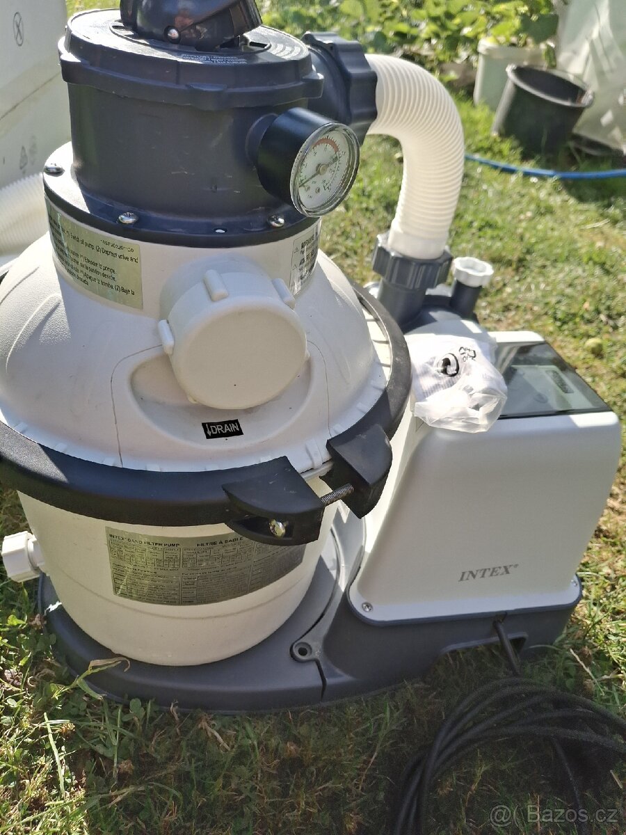 Bazénová filtrace