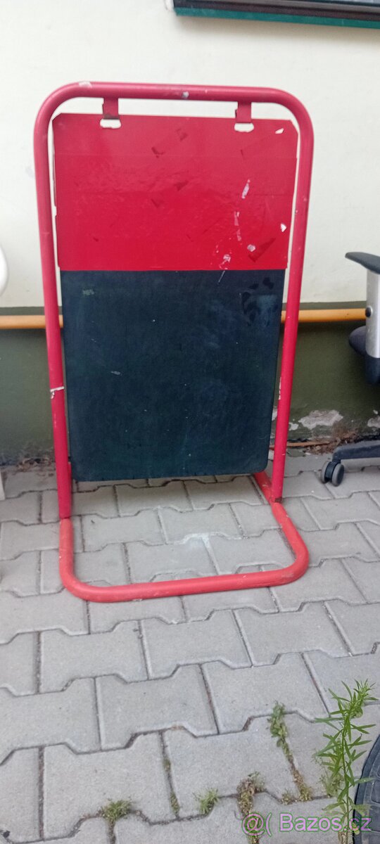 Reklamní cedule stojan