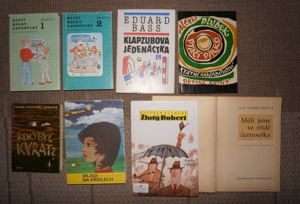 13 ks knih pro mládež - dětská literatura