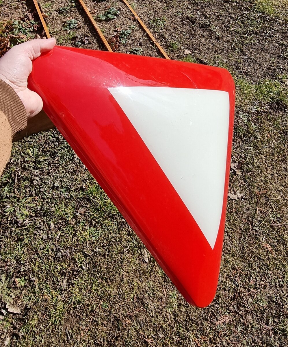 Světelná cedule dopravni značka ČSSR