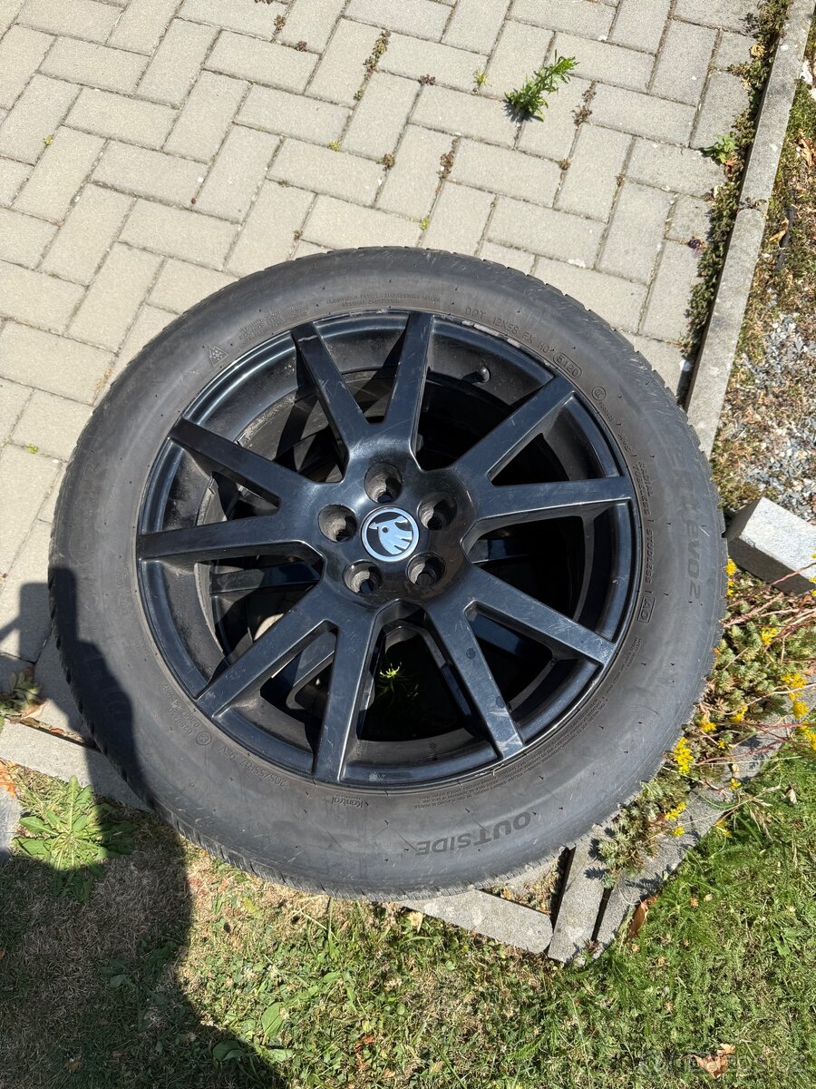 Alu kola Spider R17