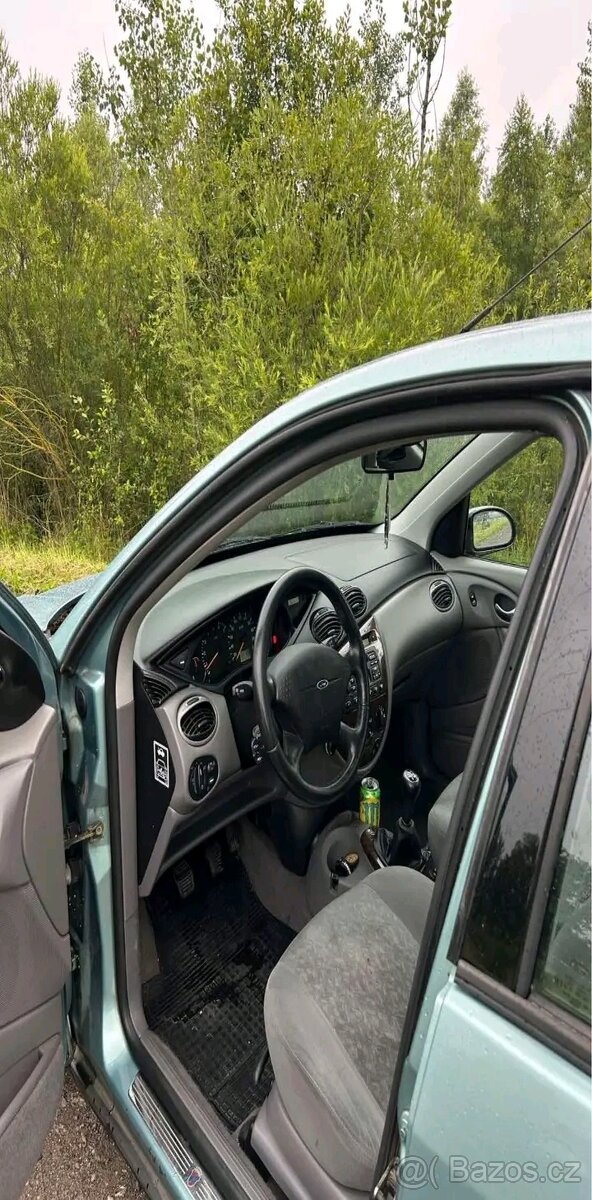 Ford Focus 1.6 2000 nájezdy 175xxx