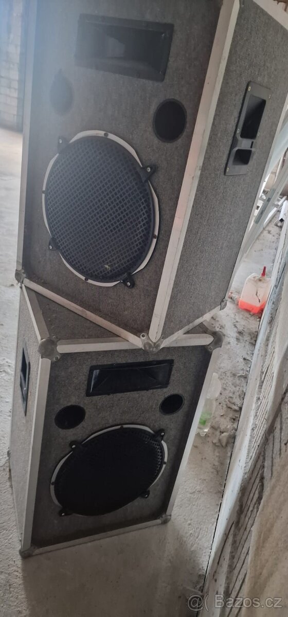 Repro Fane, mixážní pult