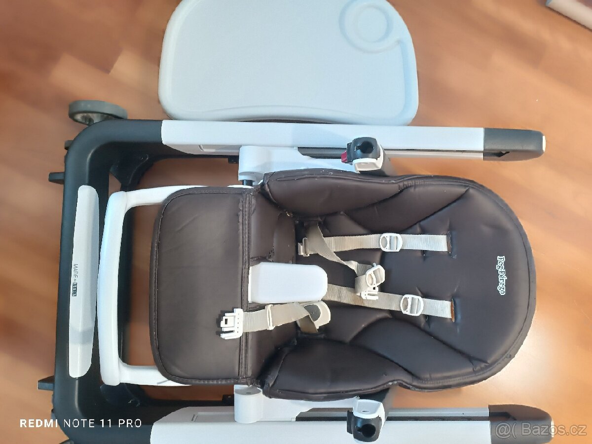 Polohovatelná jídelní židle Peg Pérego Siesta