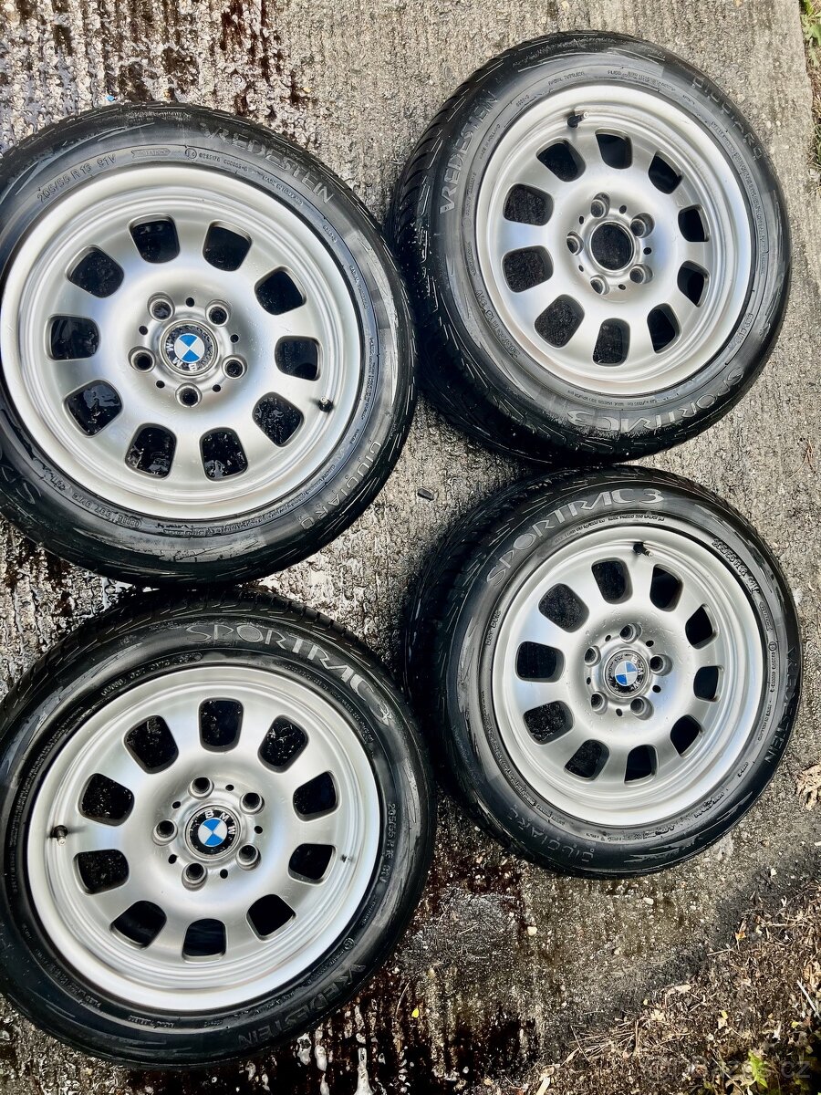 Originální Alu kola BMW 205/55 R16 5x120