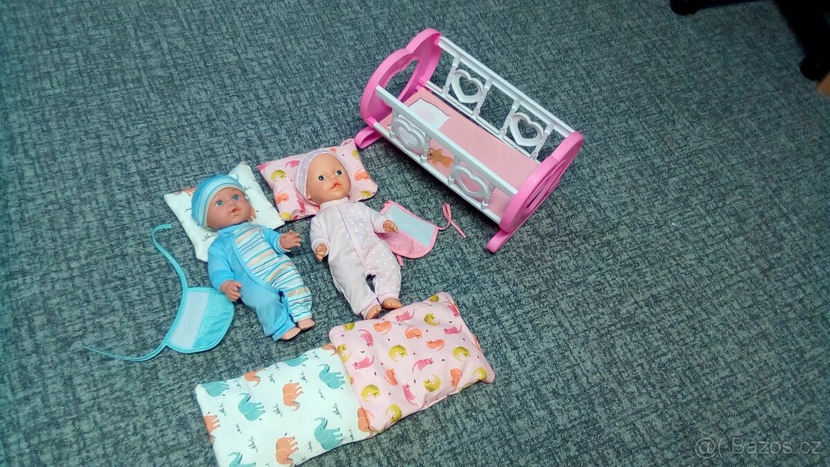 Panenky,postýlka,cena celkem