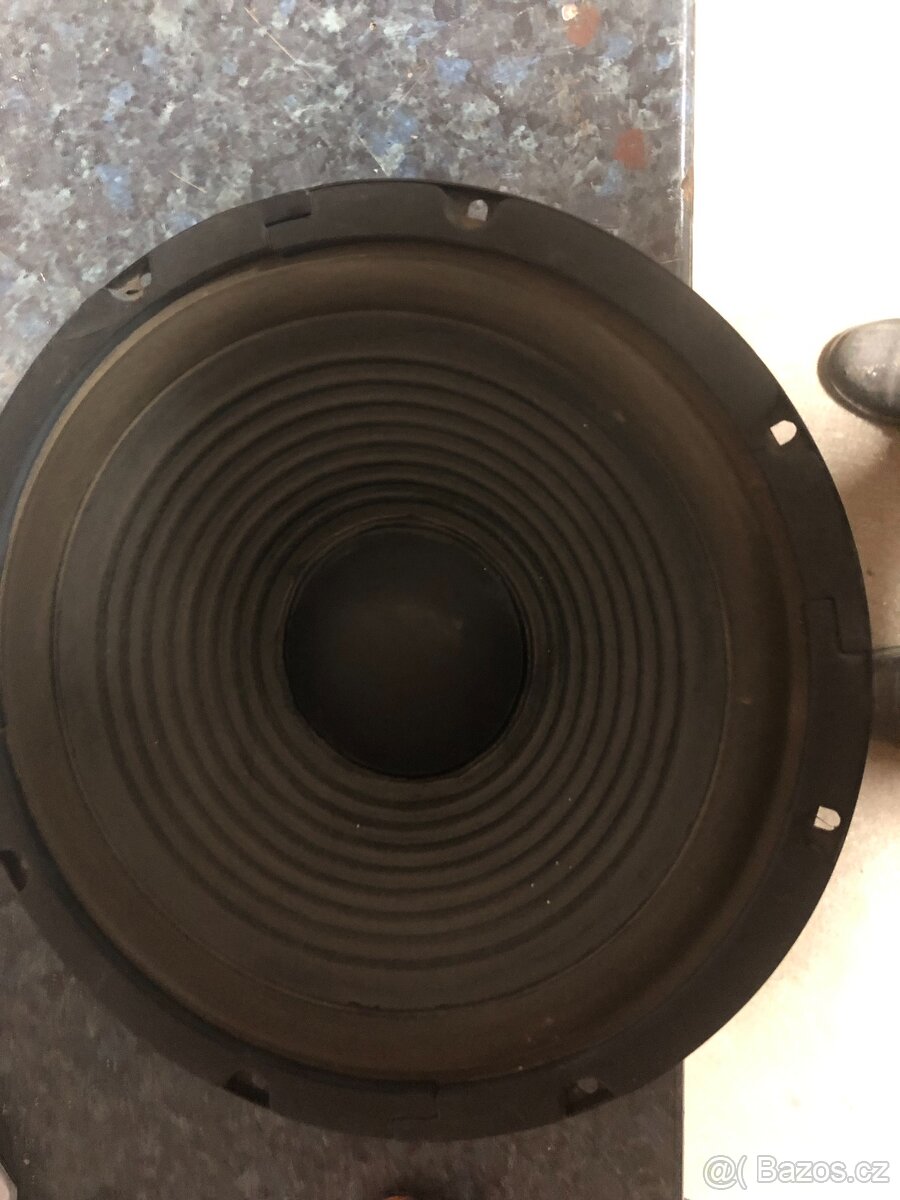 basový reproduktor Monacor