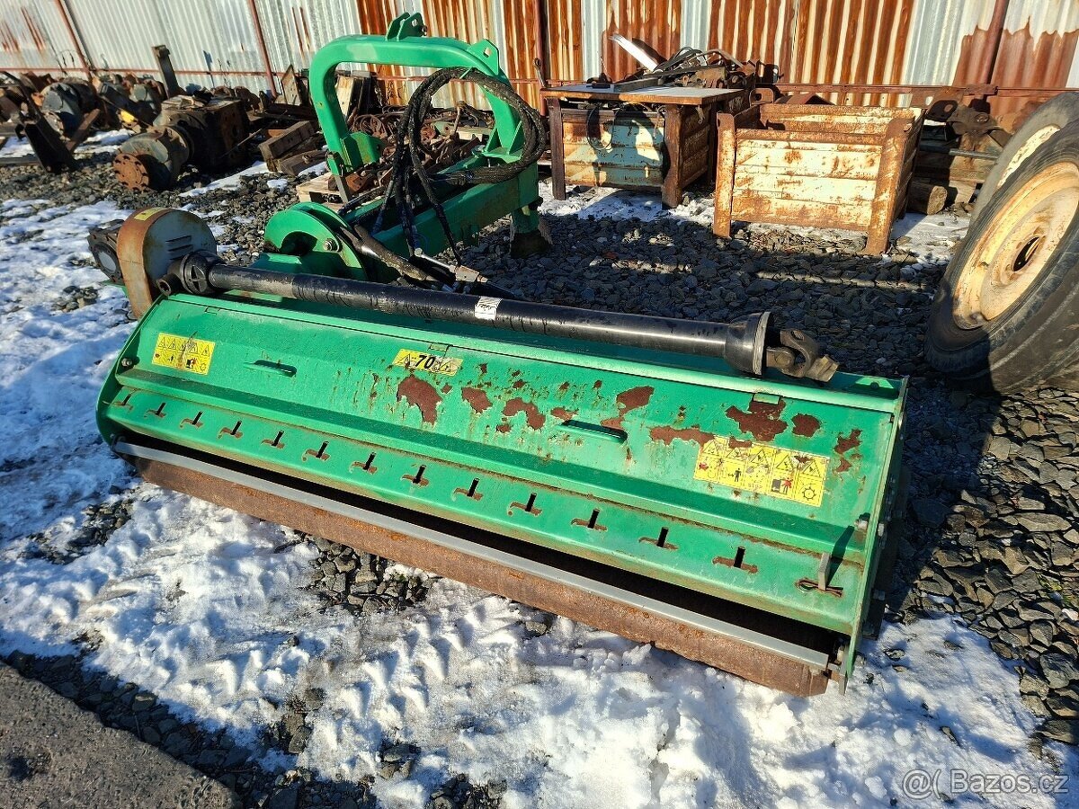 Svahový mulčovač RMZ 220