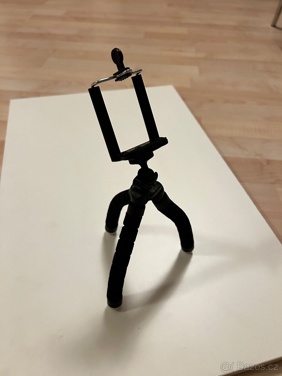Stolní stativ pro telefon