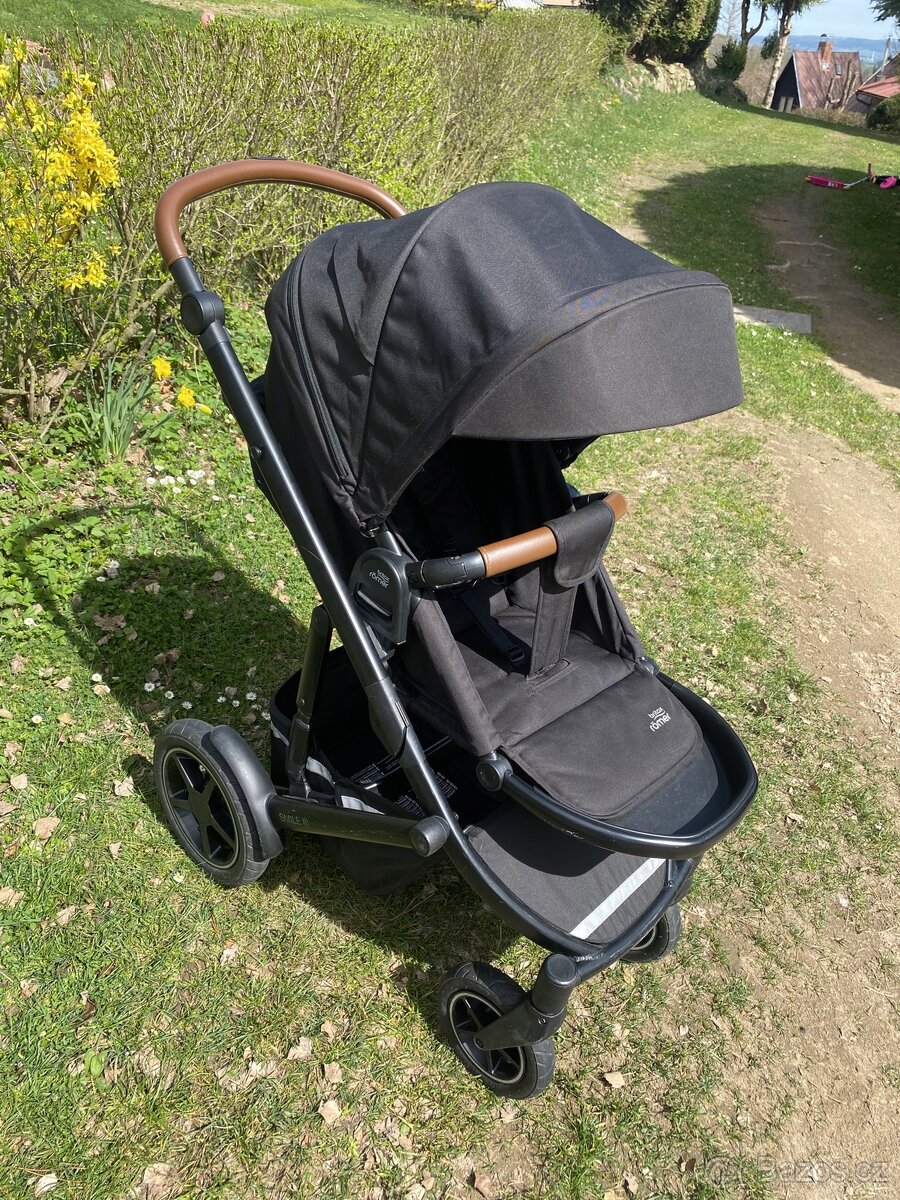 Kočárek Britax Römer Smile III + Hluboká korba