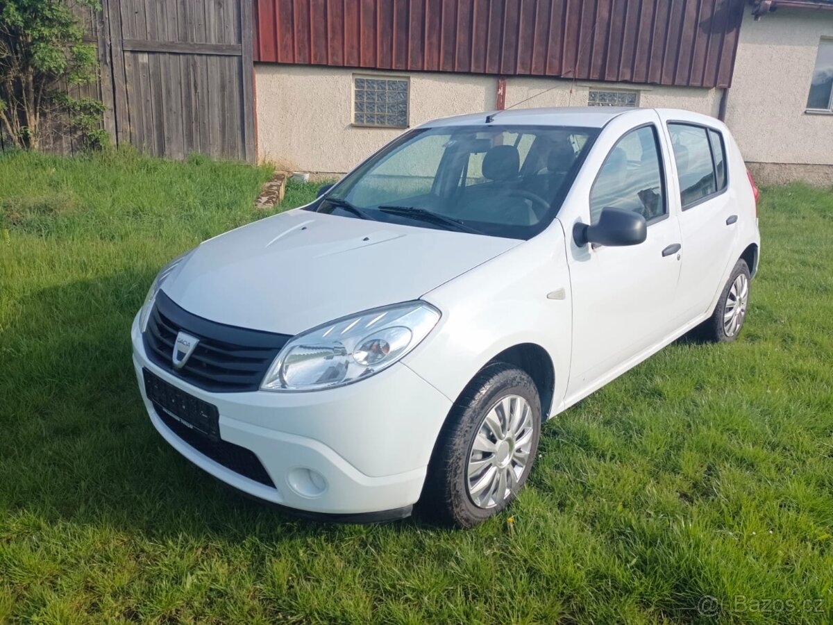 Dacia Sandero 1.4 MPI 55Kw RV.2008 - NOVÁ STK