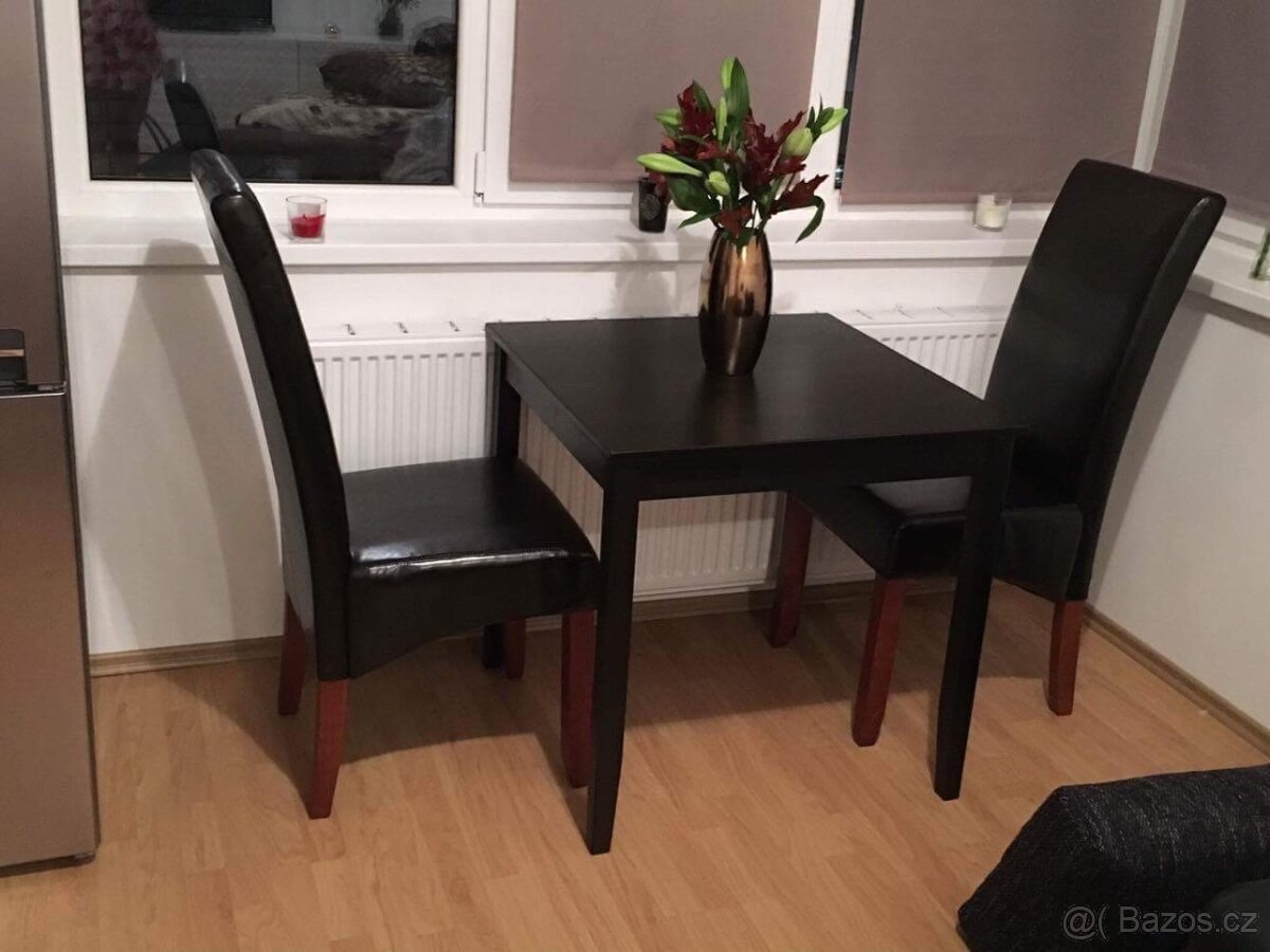 Stůl+židle