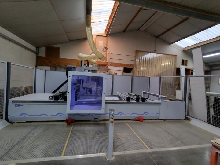 CNC obráběcí centrum WEEKE Venture 107M