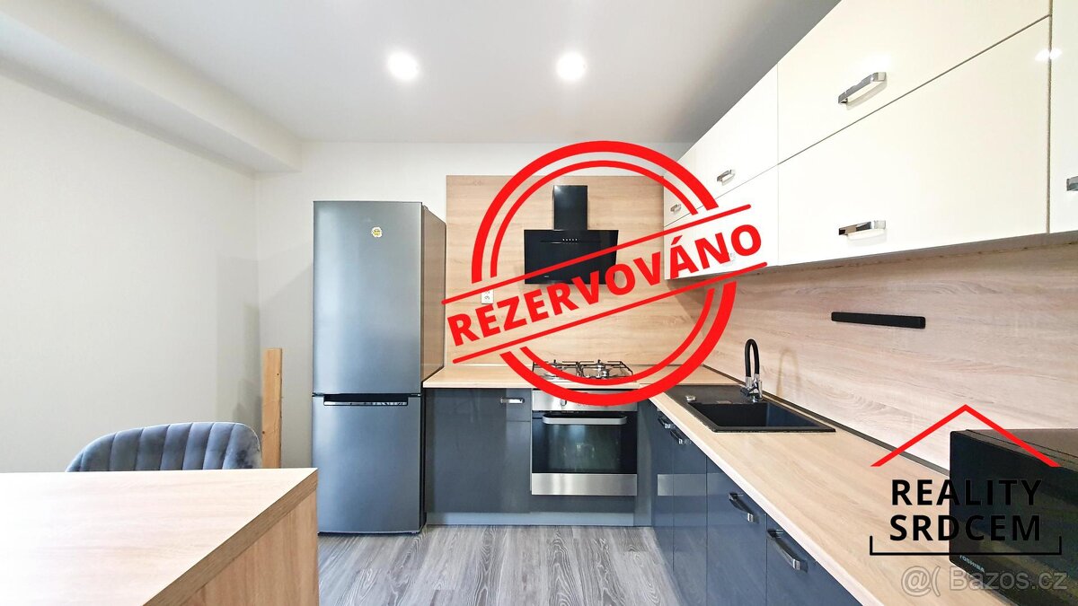 Podnájem částečně zařízeného bytu 2+1 s balkónem, 49 m2, ul.