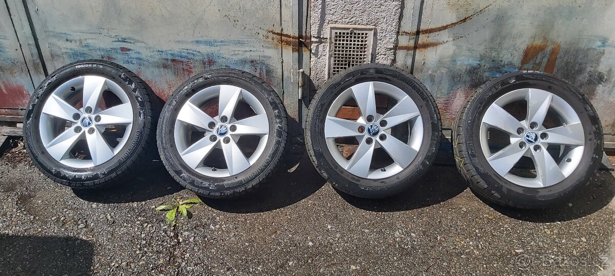 Alu kola 5x100 r15 orig.Škoda s pneu 195/55R15