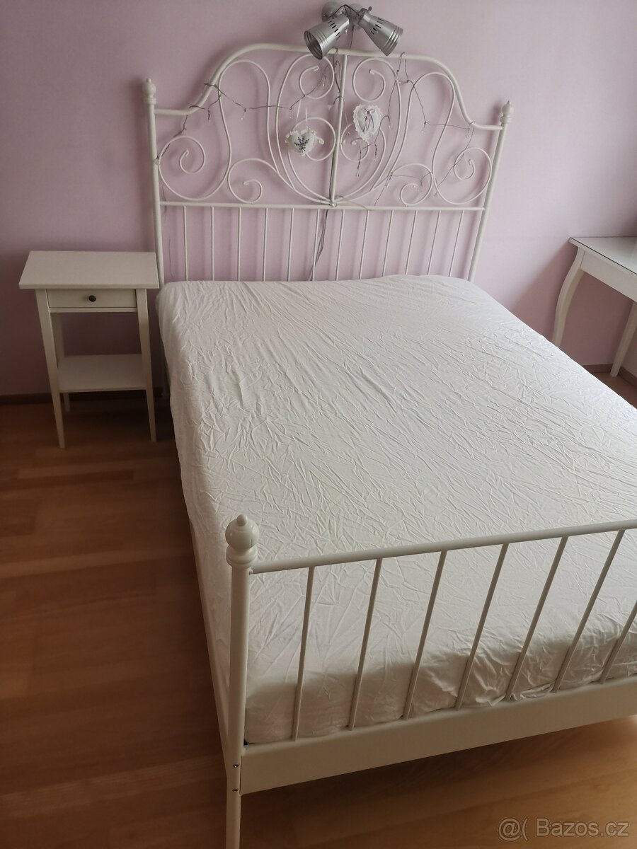 Železná postel 145x200 cm.+dárek noční stolek