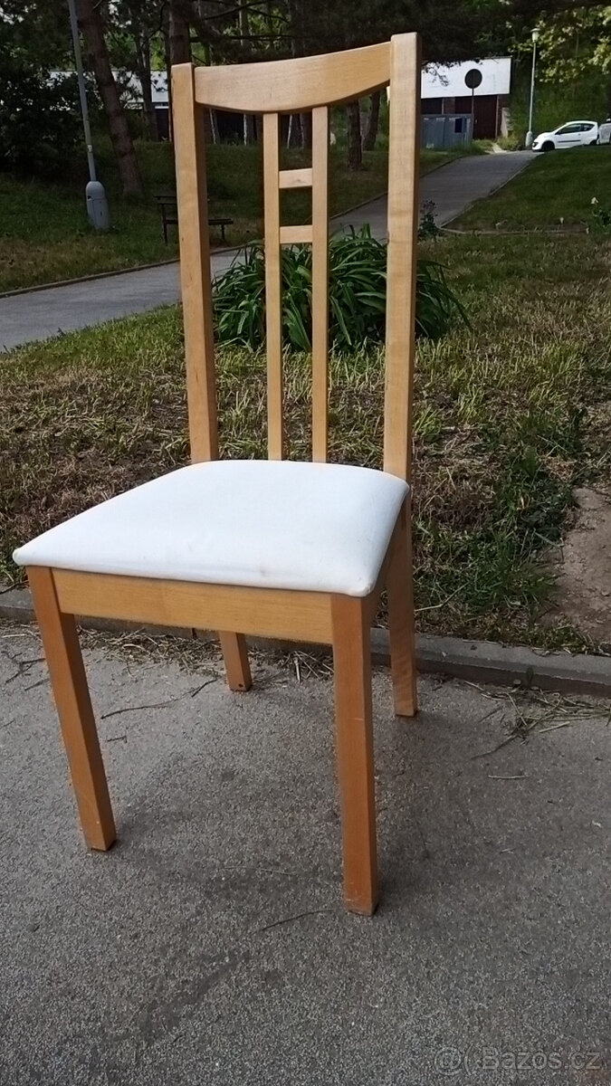 6 ks. židle (např. k jídelnímu stolu)