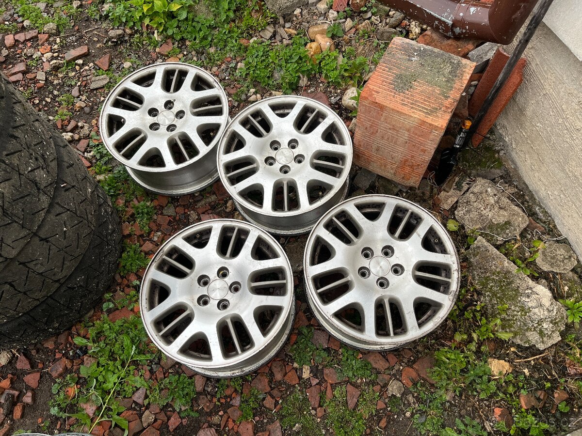 Alu disky Enkei Subaru r16 5x100 6,5J
