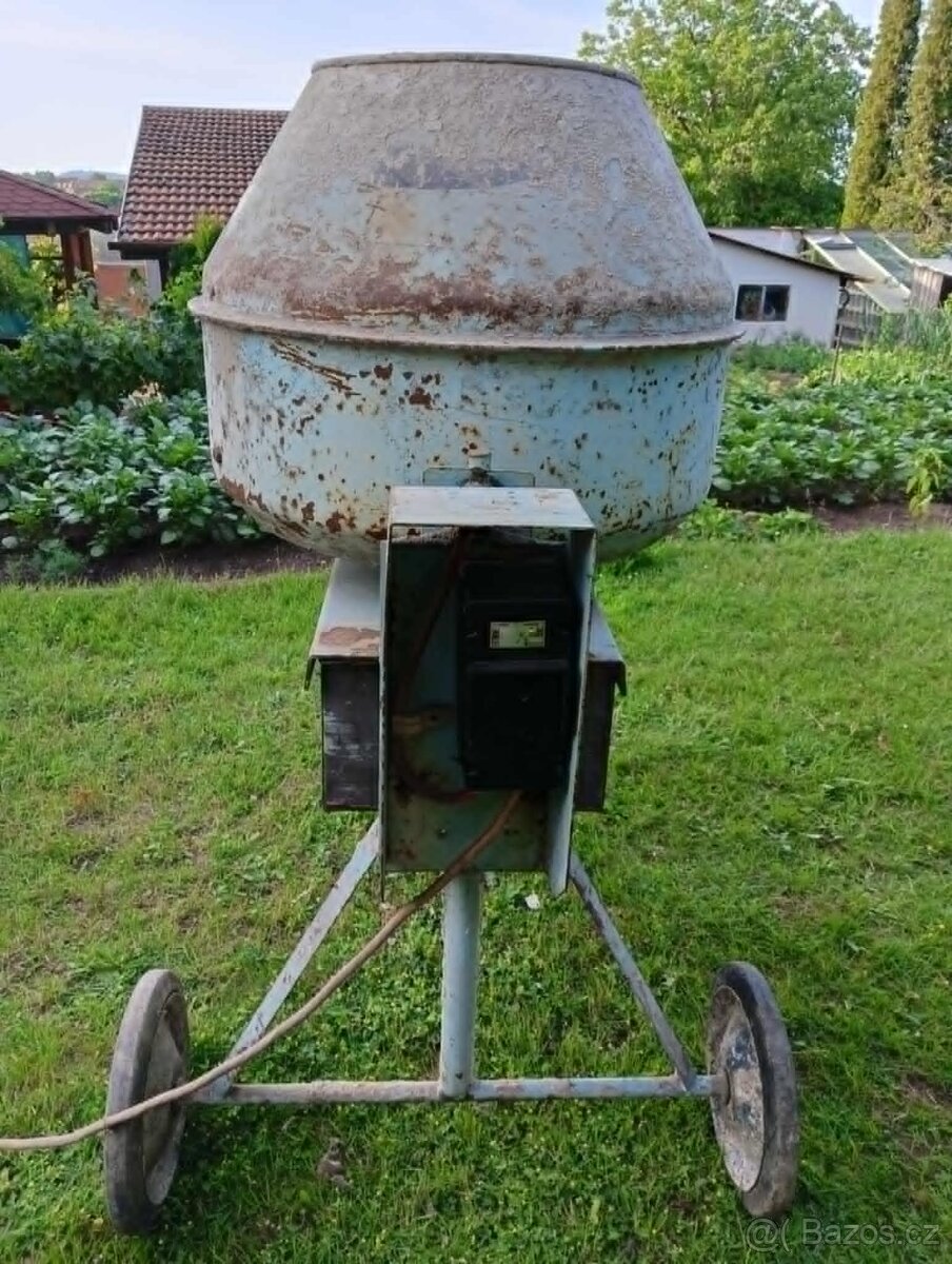 míchačka