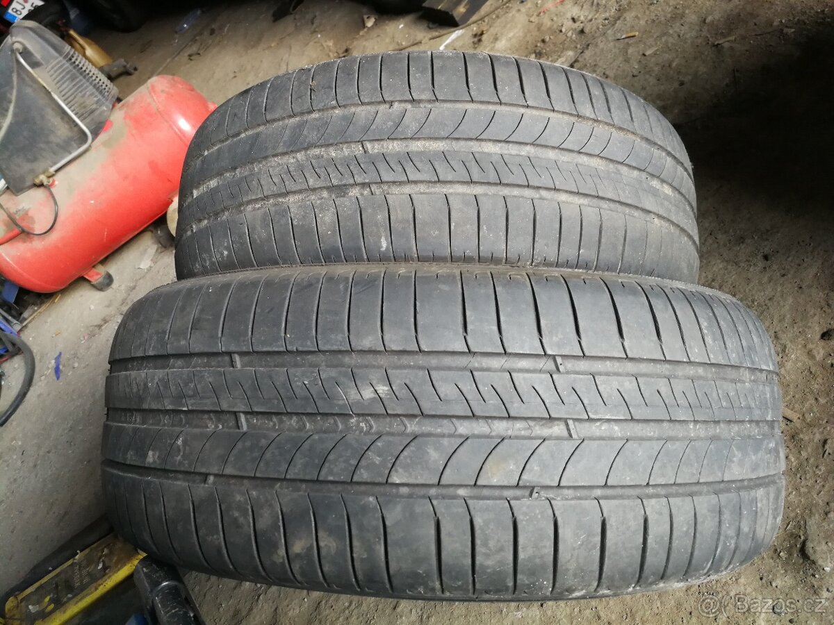 2ks Michelin pneu letní 5,5mm 350kc kus