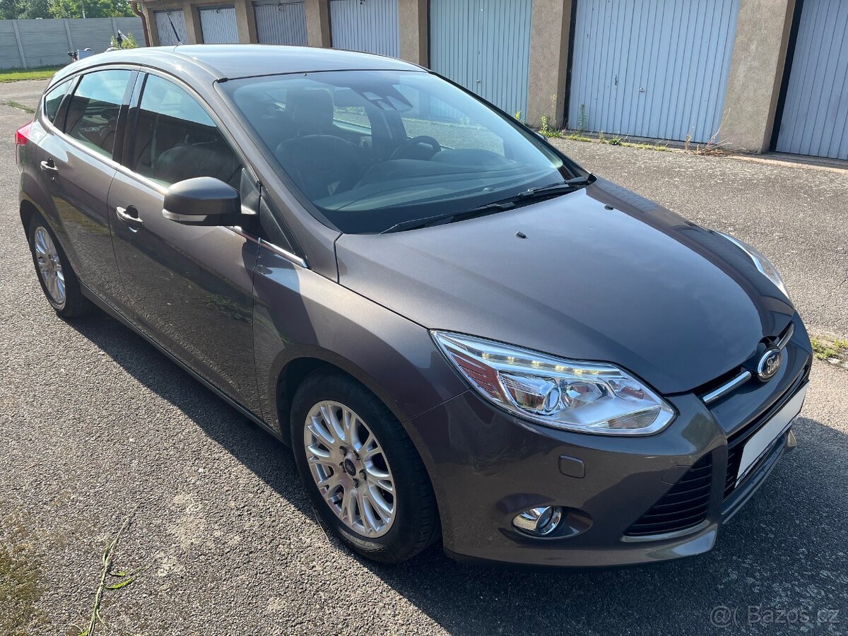 Ford Focus 1.6 CZ Serviska