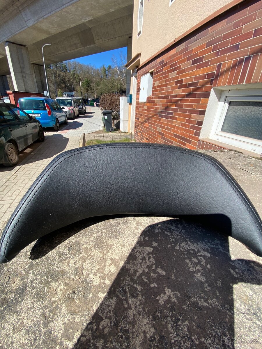 Opěrka zad Peugeot Satelis
