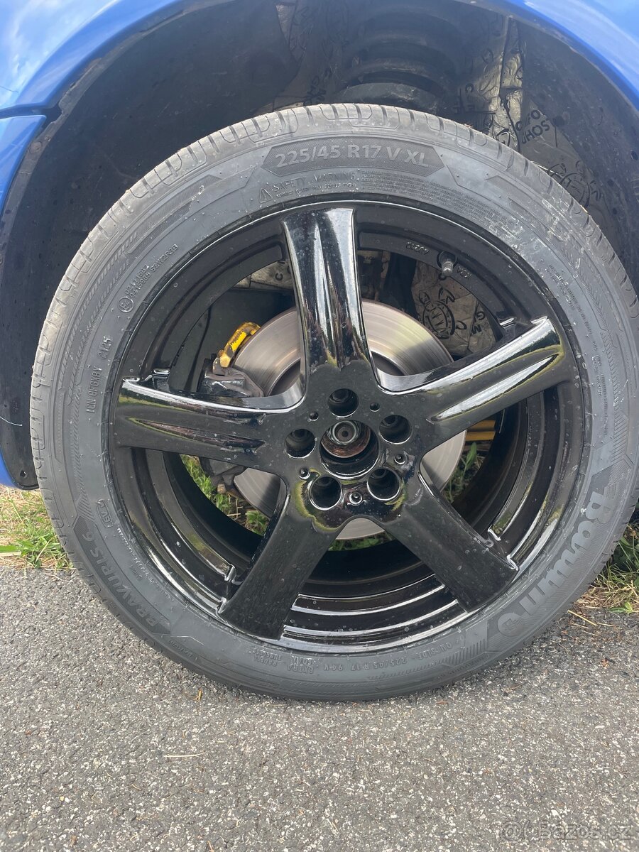 Alu kola R17