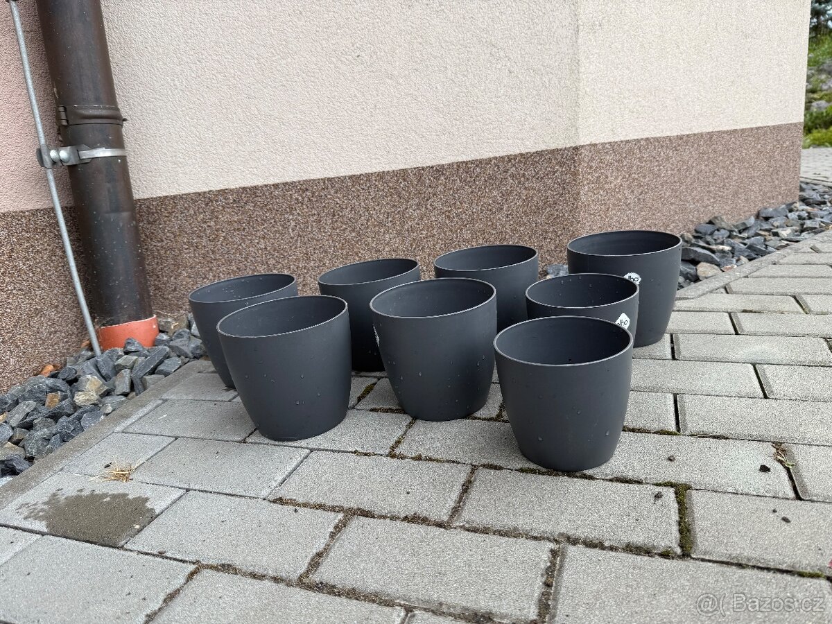 Pokojové květináče