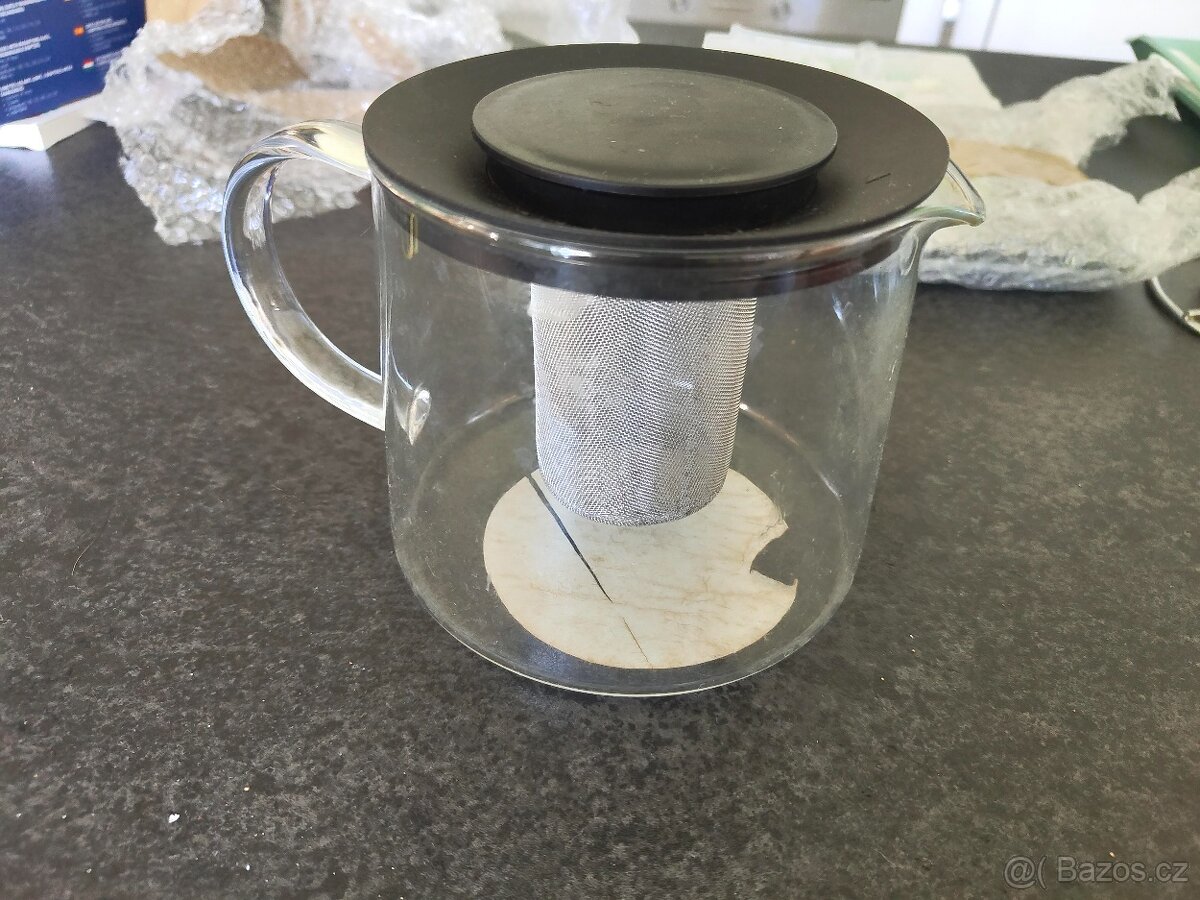 Konvice na čaj IKEA RIKLIG 1.5L