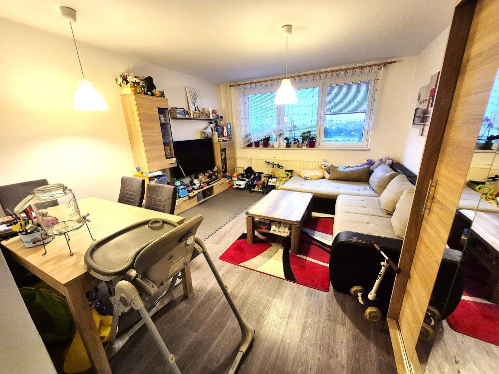 2+1 O.- Poruba, rekonstrukce, zařízený... Od 15. září.
