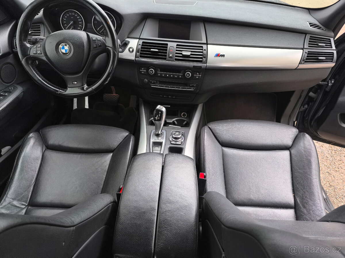 Bmw e70 kožený interiér