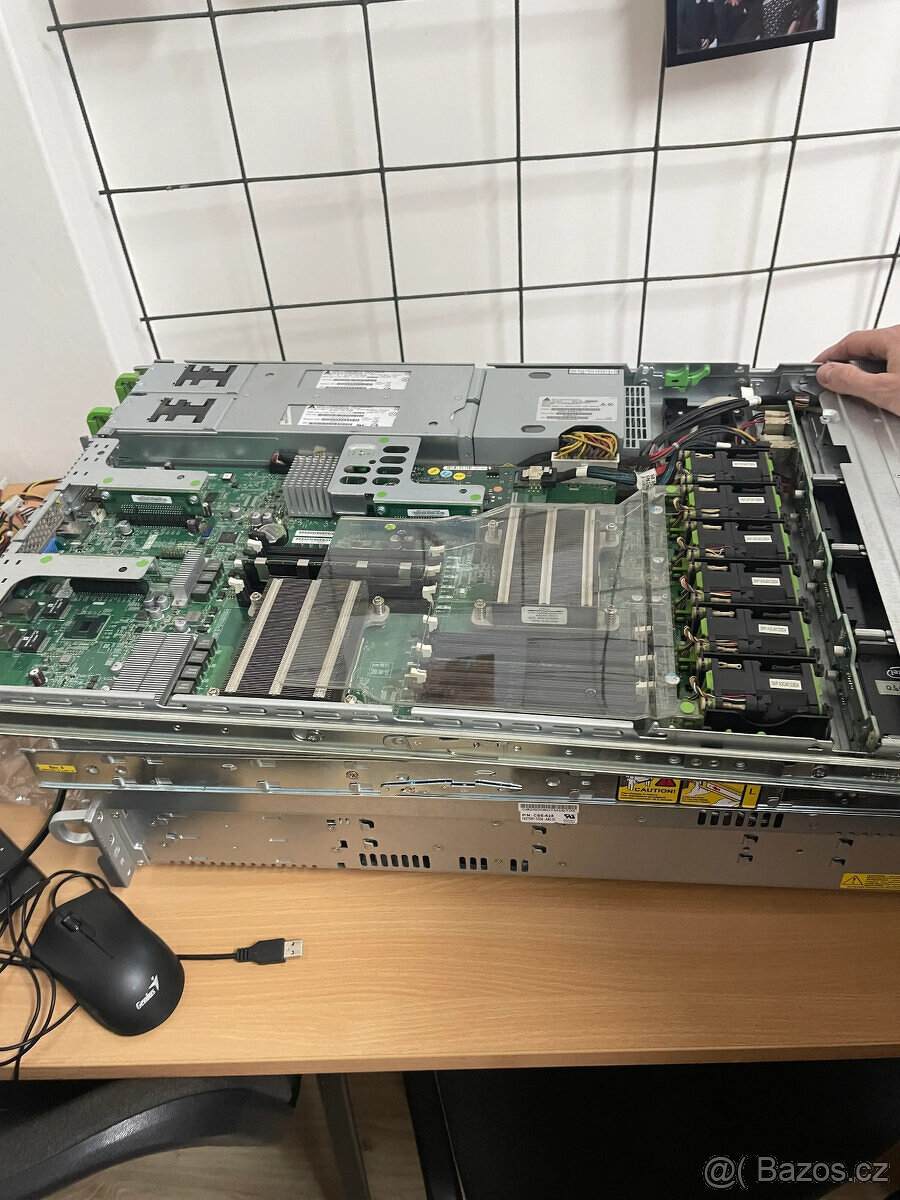 Fujitsu RX200 S6, 8 GB, SSD 64 GB, RAID [#1]