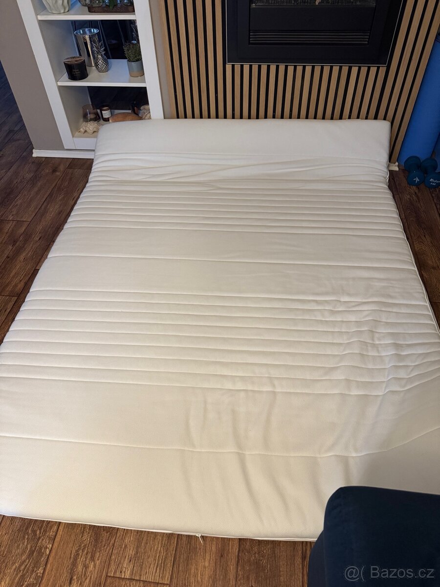 Vrchni matrace -paměťová pěna 160x200x5