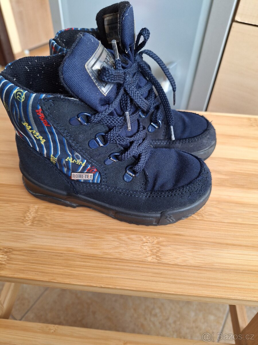 Dětské botičky 25 (na podzim/zimu)