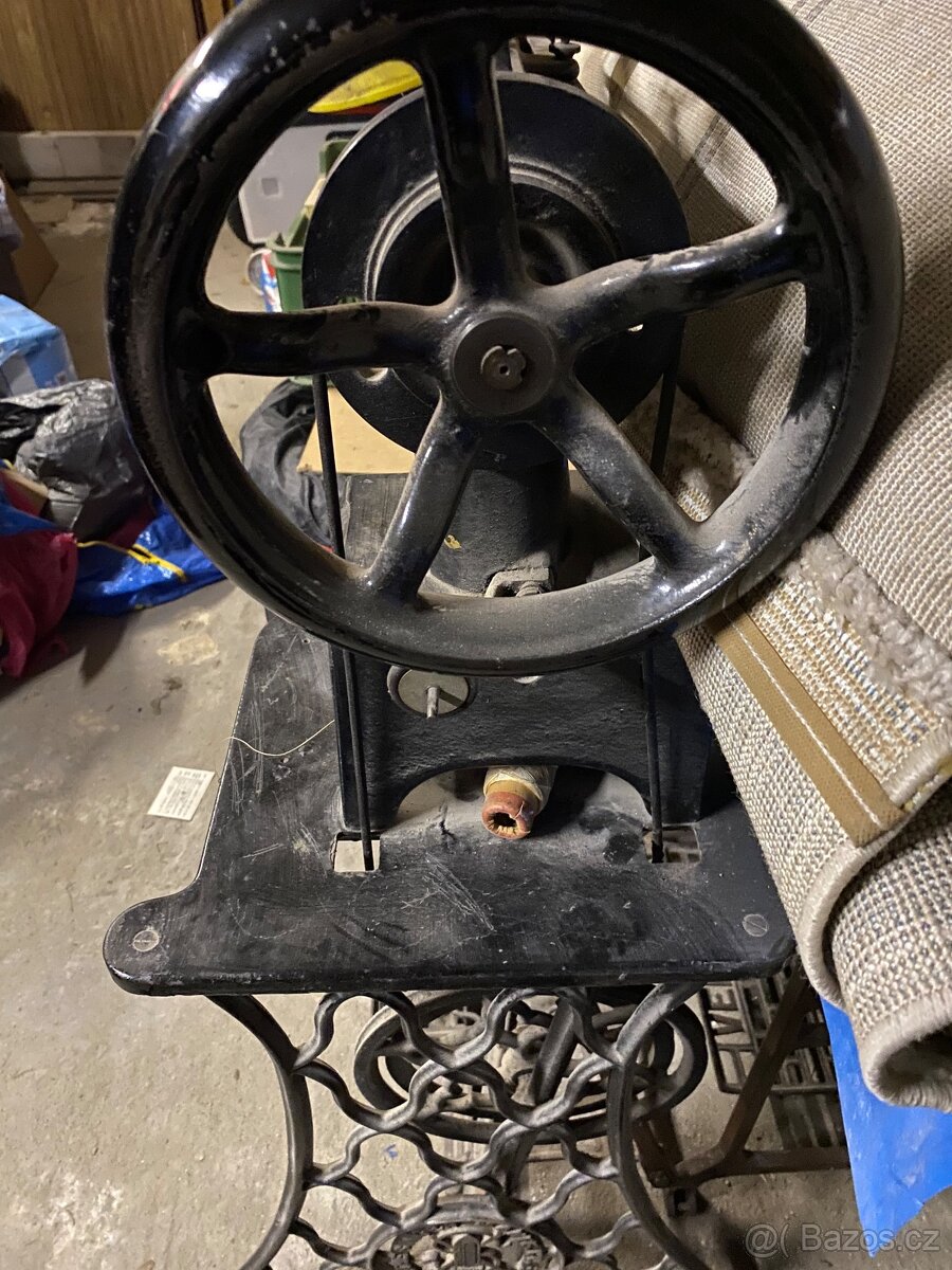 Sevcovsky sici stroj